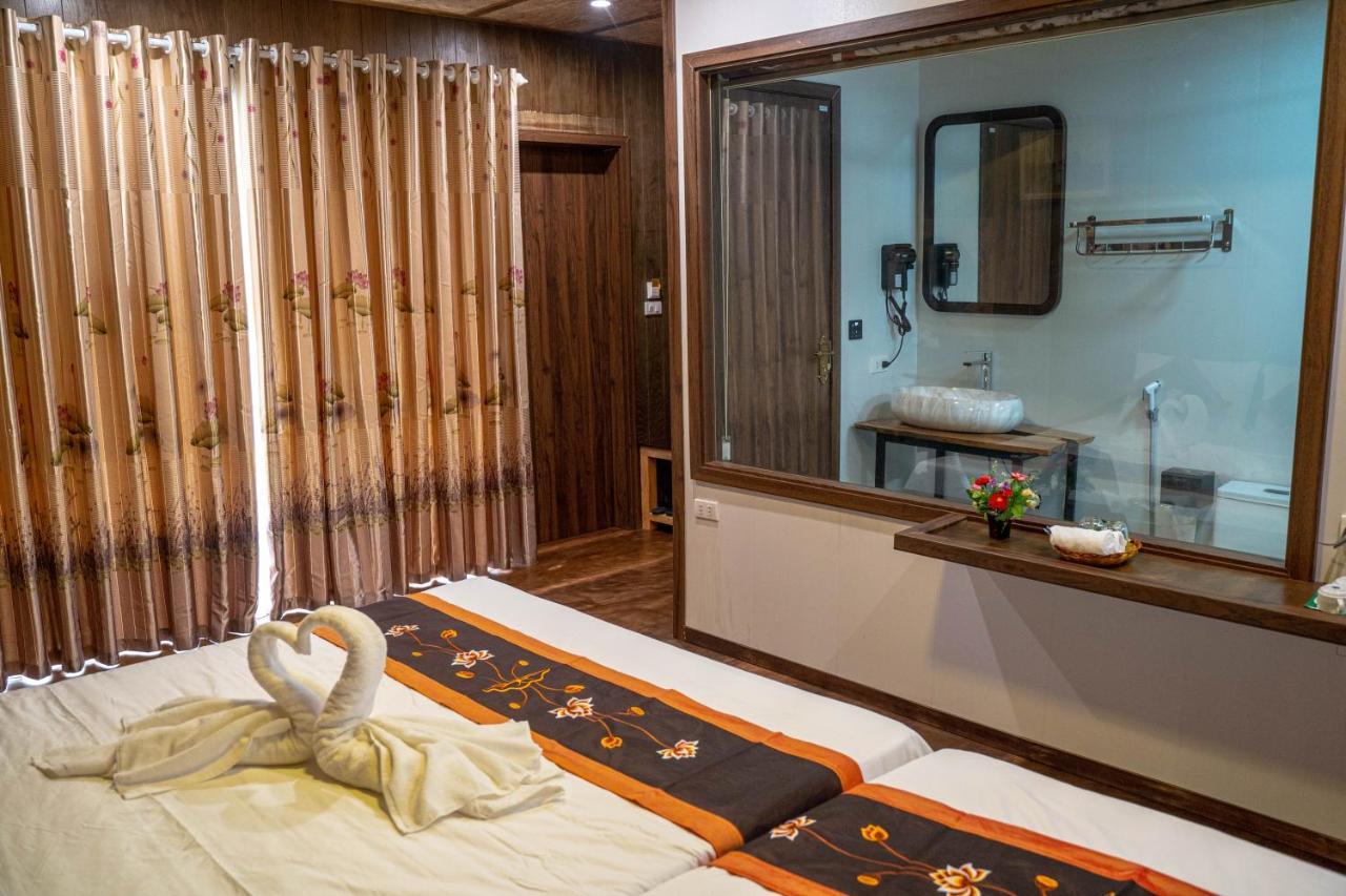 Camellia Eco Home &Tra My Restaurant Ninh Binh Buitenkant foto